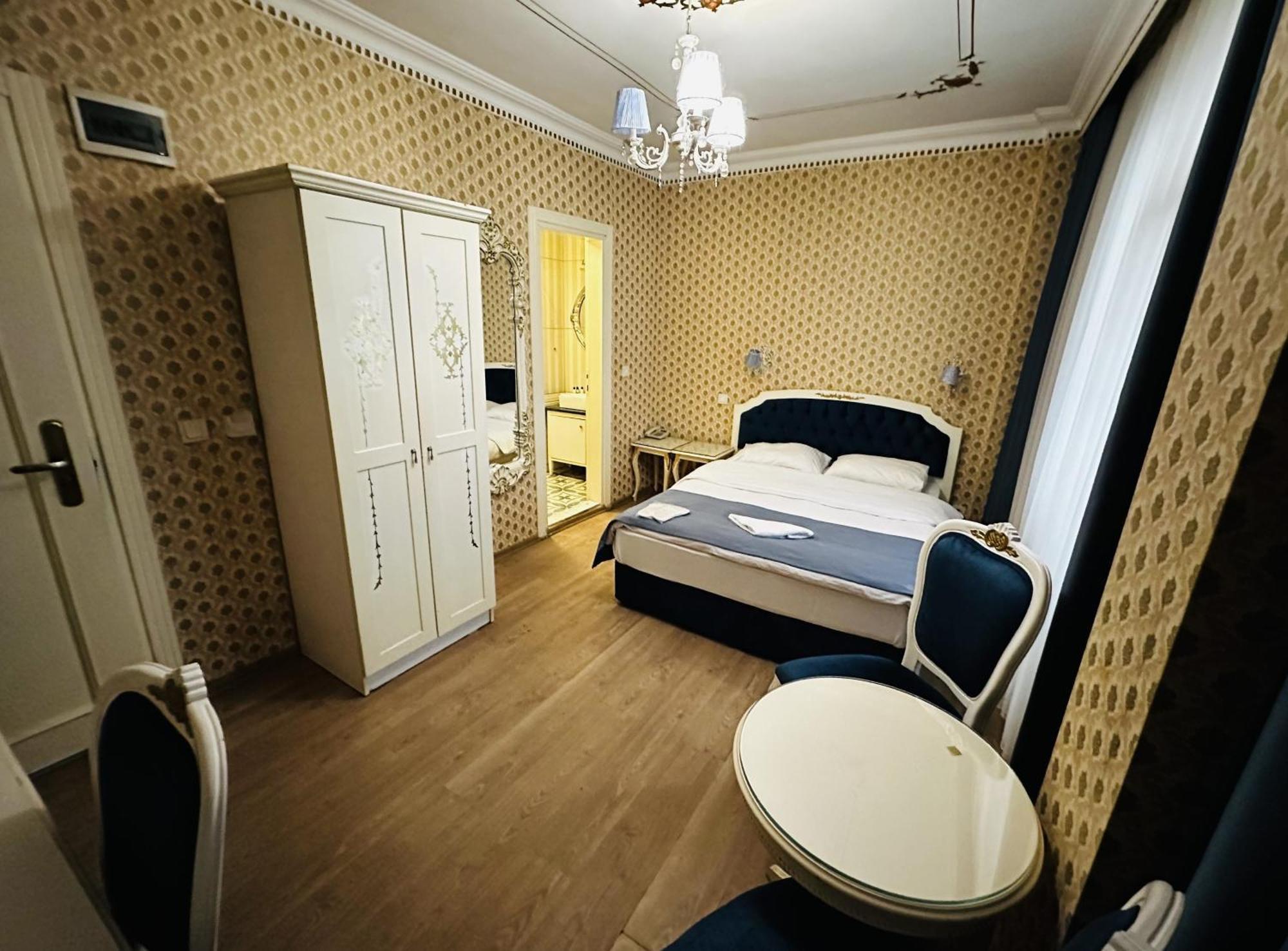 The Istanbul Alyon Hotel Taksim Exterior foto