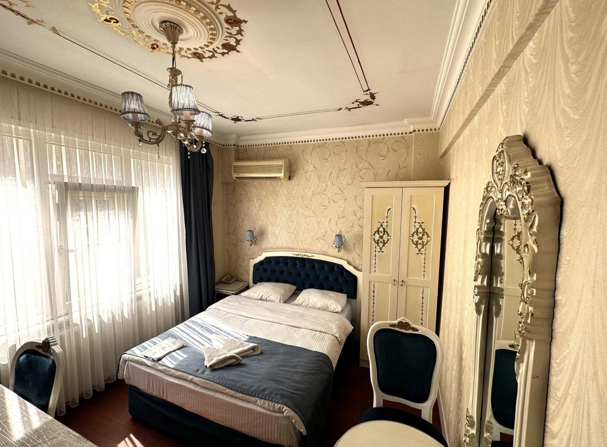 The Istanbul Alyon Hotel Taksim Exterior foto